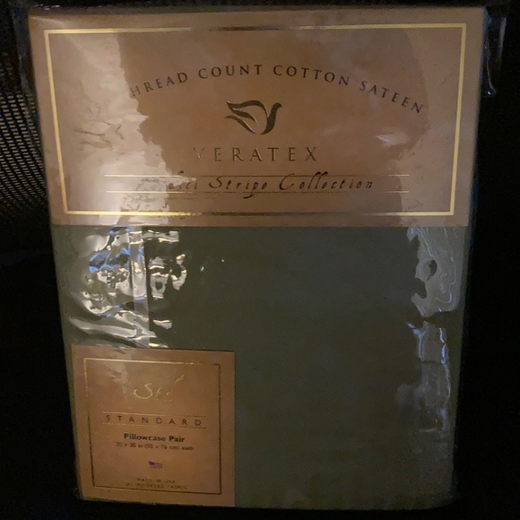 350 thread count cotten sateen pillowcases - Picture 1 of 5